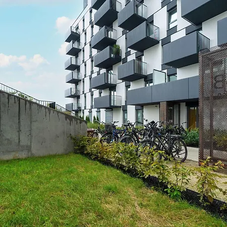Апартаменты Modern Janickiego For 2 Adults And 2 Children With Parking Near Mtp By Renters