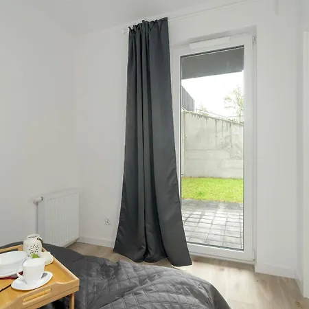 Modern Janickiego For 2 Adults And 2 Children With Parking Near Mtp By Renters * Poznan