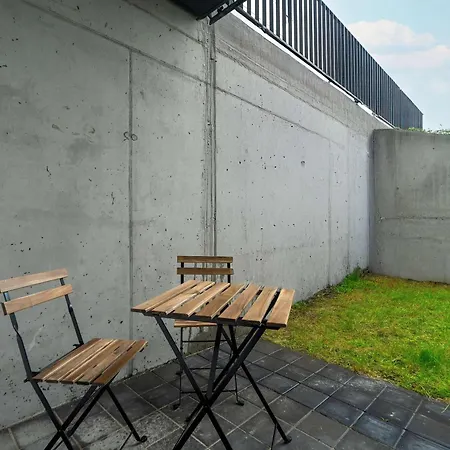 Modern Janickiego For 2 Adults And 2 Children With Parking Near Mtp By Renters Apartment